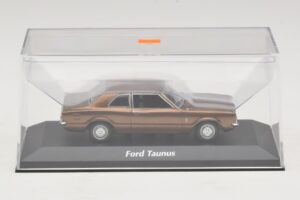 Ford Taunus TC Hnědá Metalíza Maxichamps 1:43 940081300 Kov – obrázek 4 z 5