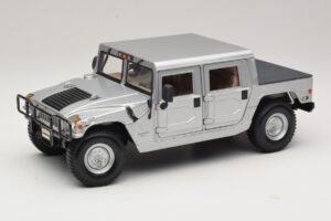 Hummer H1 Hardtop Stříbrná Maisto 1:18 36857 Kov