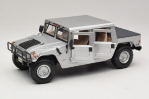 Hummer H1 Hardtop Stříbrná Maisto 1:18 36857 Kov – obrázek 2 z 8