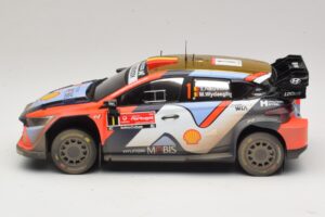 Hyundai i20 N Rally1 #1 T. Neuville / M. Wydaeghe Rally Portugal 2025 IXO 1:18 18RMC251B Kov – obrázek 3 z 6