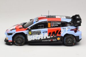 Hyundai i20 N Rally1 #16 A. Fourmaux / A. Coria Rally Monte Carlo 2026 IXO 1:18 18RMC270A Kov – obrázek 3 z 6