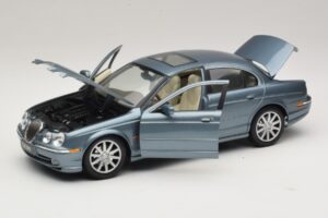 Jaguar S-Type X200 Modrý Maisto 1:18 31865 Kov – obrázek 2 z 8