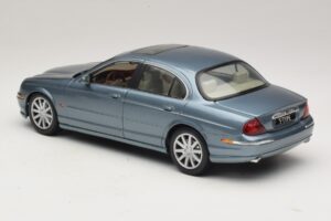 Jaguar S-Type X200 Modrý Maisto 1:18 31865 Kov – obrázek 7 z 8