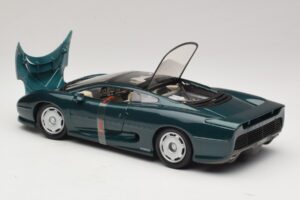 Jaguar XJ220 Zelená Metalíza Maisto 1:18 31807 Kov – obrázek 5 z 8