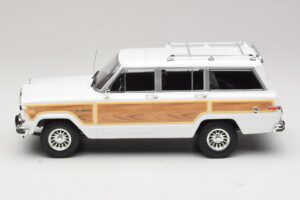 Jeep Grand Wagoneer Bílý KK-Scale 1:18 KKDC181111 Kov – obrázek 3 z 6
