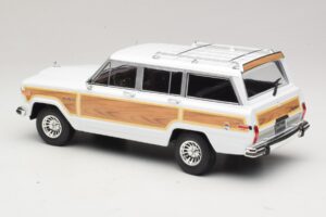 Jeep Grand Wagoneer Bílý KK-Scale 1:18 KKDC181111 Kov – obrázek 5 z 6