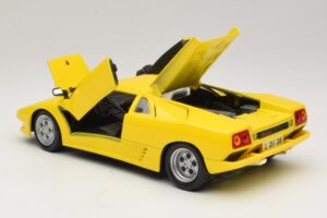 Lamborghini Diablo Žlutý Maisto 1:18 32803 Kov – obrázek 5 z 8