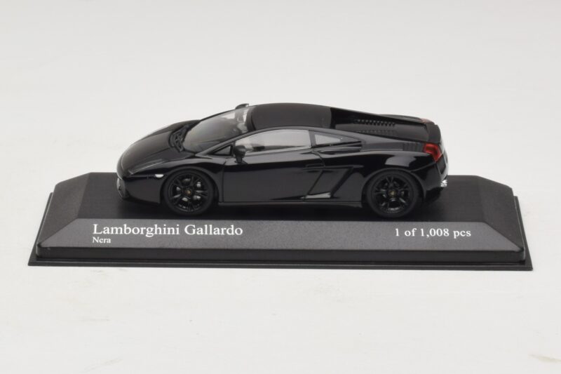 Lamborghini Gallardo Černý Minichamps 1:43 400103504 Kov