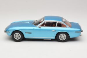 Lamborghini Islero S Světle Modrá Metalíza KK-Scale 1:18 KKDC181581 Kov – obrázek 3 z 6