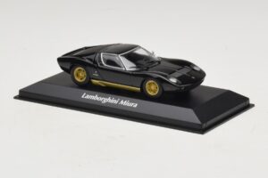 Lamborghini Miura P400 Černý Maxichamps 1:43 940103000 Kov – obrázek 3 z 5