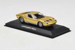 Lamborghini Miura P400 Zlatý Maxichamps 1:43 940103002 Kov – obrázek 3 z 5