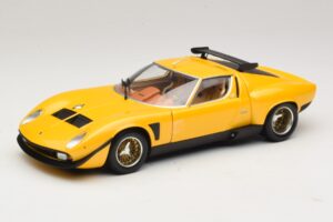 Lamborghini Miura SVR Žlutý & Černý Kyosho 1:18 08319GY Kov