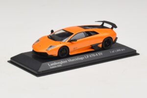 Lamborghini Murcielago LP670-4 SV Oranžová Metalíza Minichamps 1:43 400103942 Kov – obrázek 2 z 5