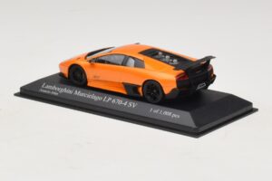 Lamborghini Murcielago LP670-4 SV Oranžová Metalíza Minichamps 1:43 400103942 Kov – obrázek 3 z 5