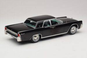 Lincoln Continental Černý KK-Scale 1:18 KKDC181483 Kov – obrázek 2 z 6