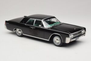 Lincoln Continental Černý KK-Scale 1:18 KKDC181483 Kov – obrázek 4 z 6