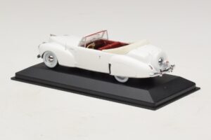 Lincoln Continental Kabriolet Bílá Minichamps 1:43 400082501 Kov – obrázek 3 z 5