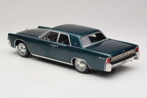 Lincoln Continental Tmavě Zelená Metalíza Matrix Reloaded & Revolutions KK-Scale 1:18 KKDC181481 Kov – obrázek 5 z 6