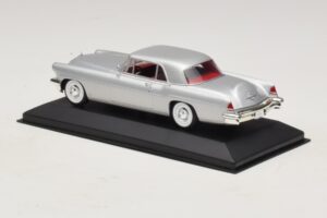 Lincoln Continental Mark II Stříbrná Minichamps 1:43 400082301 Kov – obrázek 3 z 4