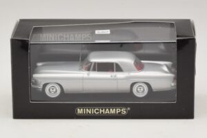 Lincoln Continental Mark II Stříbrná Minichamps 1:43 400082301 Kov – obrázek 4 z 4