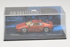 Lotus Esprit Turbo For Your Eyes Only Minichamps 1:43 400135260 Kov – obrázek 5 z 6