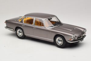 Maserati Quattroporte I Šedá Metalíza KK-Scale 1:18 KKDC181511 Kov – obrázek 4 z 6