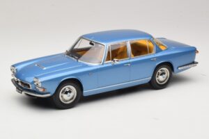 Maserati Quattroporte I Světle Modrá Metalíza KK-Scale 1:18 Maserati Quattroporte I Světle Modrá Metalíza KK-Scale 1:18 KKDC181514 Kov