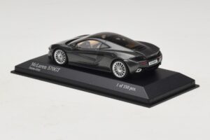 McLaren 570GT Storm Grey Minichamps 1:43 537154520 Kov – obrázek 3 z 5