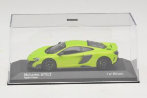 McLaren 675LT Napier Green Minichamps 1:43 537154422 Kov – obrázek 4 z 5