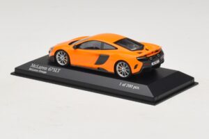 McLaren 675LT Oranžový Minichamps 1:43 537154421 Kov – obrázek 3 z 5