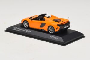 McLaren 675LT Spider Oranžový Minichamps 1:43 537154431 Kov – obrázek 3 z 5