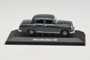 Mercedes 180 W120 Šedý Maxichamps 1:43 Mercedes 180 W120 Šedý Maxichamps 1:43 940033100 Kov