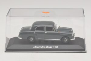 Mercedes 180 W120 Šedý Maxichamps 1:43 940033100 Kov – obrázek 4 z 5