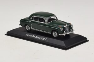 Mercedes 220 S W180 Tmavě Zelený Maxichamps 1:43 940033001 Kov – obrázek 3 z 5