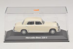 Mercedes 220 S W180 Bílý Maxichamps 1:43 940033000 Kov – obrázek 4 z 5