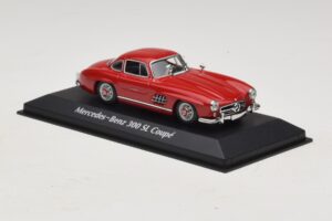 Mercedes 300 SL W198 Červený Maxichamps 1:43 940039001 Kov – obrázek 3 z 5