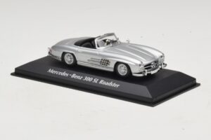 Mercedes 300 SL W198 Roadster Stříbrný Maxichamps 1:43 940039030 Kov – obrázek 3 z 5