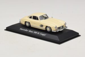 Mercedes 300 SL W198 Bílý Maxichamps 1:43 940039002 Kov – obrázek 3 z 5
