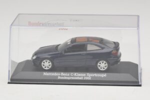 Mercedes C-Class Sportscoupe CL203 Blue Metallic Bundespressball Minichamps 1:43 MB010 Kov – obrázek 4 z 5
