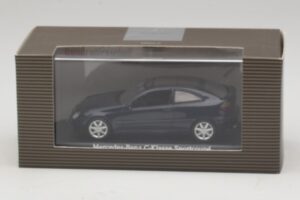Mercedes C-Class Sportscoupe CL203 Blue Metallic Bundespressball Minichamps 1:43 MB010 Kov – obrázek 5 z 5