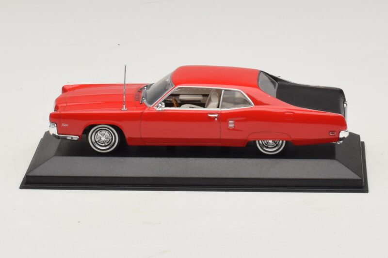 Mercury Marauder X-100 Červený Černý Minichamps 1:43 400082121 Kov