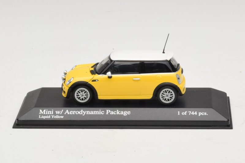 Mini Cooper One R50 s Aero Paketem Žlutý Minichamps 1:43 Mini Cooper One R50 s Aero Paketem Žlutý Minichamps 1:43 431138274 Kov