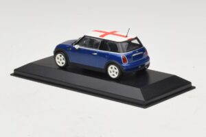 Mini Cooper S R53 Modrý S Anglickou Vlajkou Minichamps 1:43 MINI012 Kov – obrázek 3 z 5