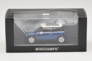 Mini Cooper S R53 Tmavě Modrý S Panoramatickou Střechou Minichamps 1:43 MINI021 Kov – obrázek 4 z 4