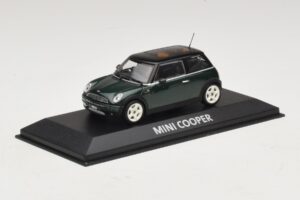Mini Cooper S R53 Tmavě Zelený S Černou Střechou Minichamps 1:43 MINI023 Kov – obrázek 2 z 5