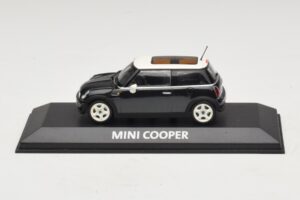 Mini Cooper S R53 Tmavě Zelený S Panoramatickou Střechou Minichamps 1:43 MINI015 Kov