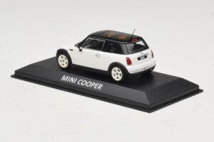 Mini Cooper S R53 Bílý S Černou Střechou Minichamps 1:43 MINI027 Kov – obrázek 3 z 4