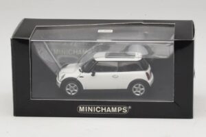 Mini Cooper S R53 Bílý S Panoramatickou Střechou Minichamps 1:43 MINI020 Kov – obrázek 5 z 5