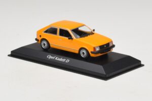 Opel Kadett D Oranžový Maxichamps 1:43 940044101 Kov – obrázek 3 z 5