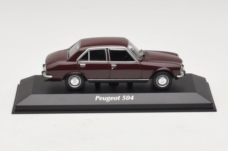 Peugeot 504 Tmavě Červená Maxichamps 1:43 940112500 Kov